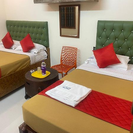 Le Suresh Guest House Ποντισερί Εξωτερικό φωτογραφία