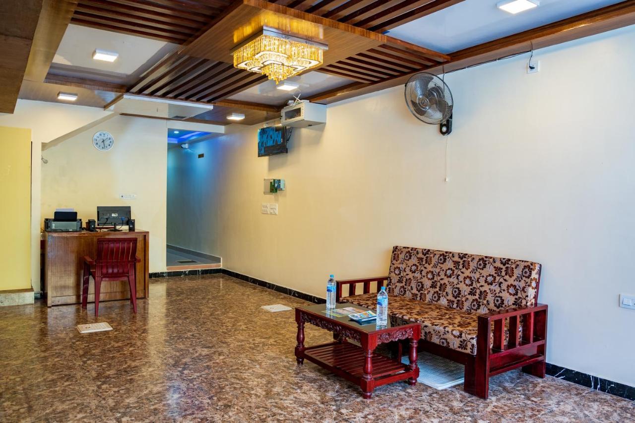 Le Suresh Guest House Ποντισερί Εξωτερικό φωτογραφία